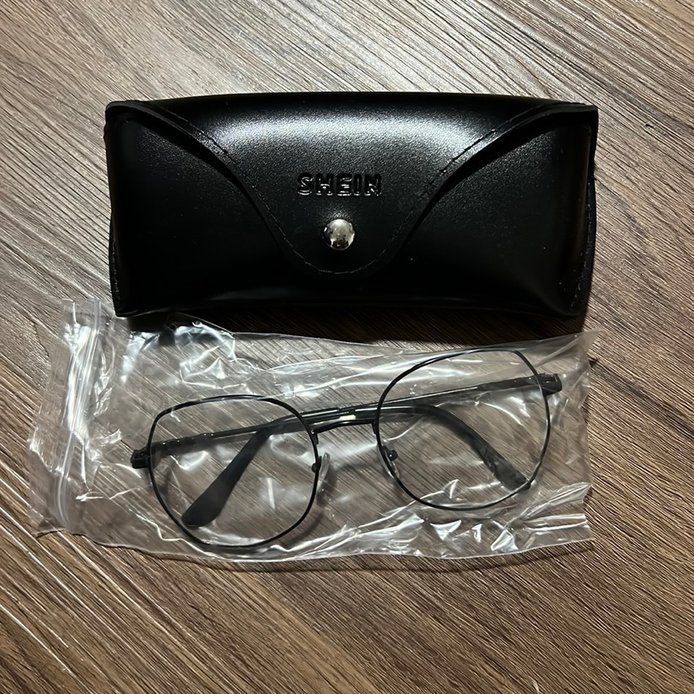 Fashion glasses